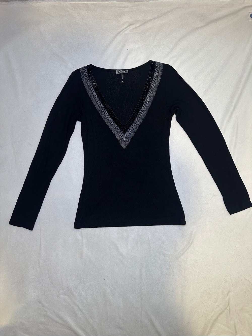 GUESS Black & Silver Lace V Neck Ribbed Long Sleeve Top Y2K Size M